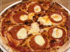 -城市大道红炉披萨烘焙坊