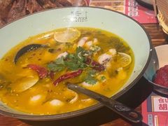 老坛酸菜鱼-胡桃里音乐酒馆(仓山万达店)