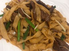 干炒牛河-东江海辉酒楼·公司团建·商务宴请·生日宴(宝安店)