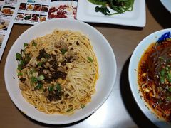 -川人百味·水煮活鱼(赛罕万达店)