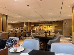 -航空港万怡酒店·万荟轩餐厅(航空港区远航路店)