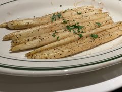 -MONICH牛排融合餐厅(和义大道购物中心店)