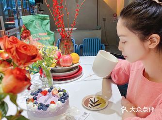 蛋糕只吃低糖现做的，爱上这家甜品店。