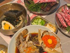 -草家酱蟹炭火烤肉店(珲春南路一店)