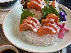 三文鱼腩刺身-滋粥楼·顺德菜海鲜茶点(方舟店)