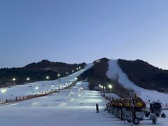 -辽阳弓长岭温泉滑雪场