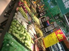 -卜蜂莲花(辽阳西路店)