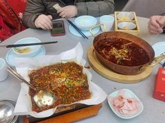 -有红鸡毛店·川菜(建设路店)