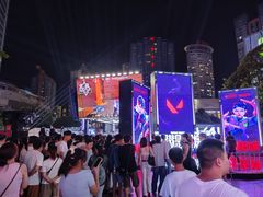 -观音桥步行街