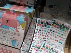 -猫的天空之城概念书店(杭州南宋御街店)