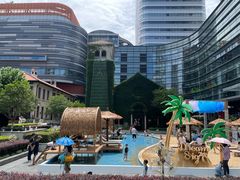 -上海来福士广场