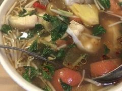 鳕鱼头汤-新港海鲜酒家