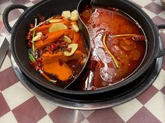 -赵美丽·重庆社区火锅·直营店(火车东站·中豪国际店)