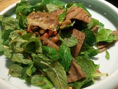 薄荷牛肉-茶花妹子云南餐厅(传媒大学店)