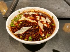 -艳阳天民俗村(公园路店)