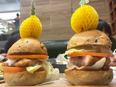 -佰搭果·广式茶餐厅(西华路店)