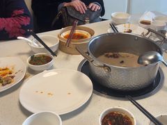 -煲王粤菜餐厅(中侨中心店)