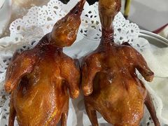 红烧乳鸽-石岐乳鸽村(南海第三分店)
