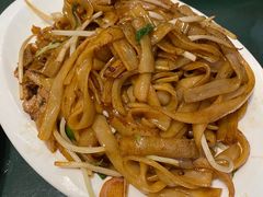 -广东仔港式茶餐厅(银泰店)