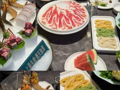 -德天肥牛海鲜火锅(城西银泰店)