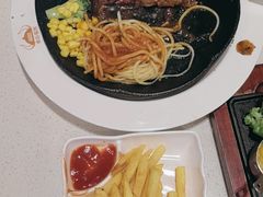 -东方豪客牛排意面披萨(金凤万达店)