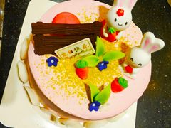 萌萌兔生日蛋糕-味多美(梅陇西路店)