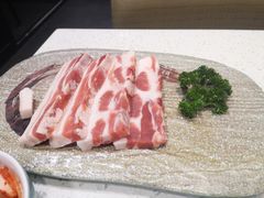韩时招牌鲜五花肉-韩时烤肉(丰科万达广场店)