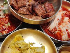 -草家酱蟹炭火烤肉店(珲春南路一店)