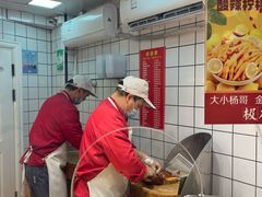 -晶牌烤鸭(延吉东路557弄小区店)