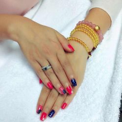 -EMILY艾枚莉美甲美睫·美颜·现磨咖啡