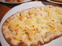 榴莲披萨-JINNS锦时 steak&pizza(浸信会礼拜堂旧址店)