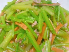 -洛东土菜馆(建国北路店)