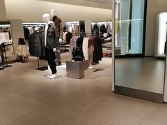 -ZARA(凯德乐峰广场店)