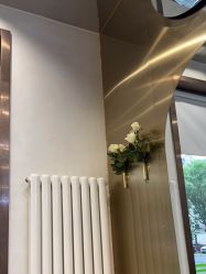 -卡尔诗·科技美肤连锁