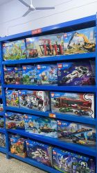 -逝水玩具折扣店