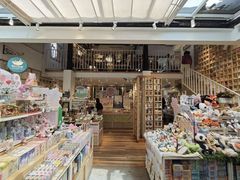 -猫的天空之城概念书店(苏州平江店)