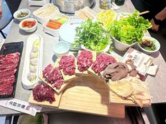 -宴全牛粤来越牛潮汕鲜牛肉火锅(海州万达广场店)
