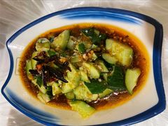 -霄汉牛三鲜湖北砂锅菜(万松园2店)