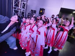 -蒲公英舞蹈艺术中心(解放路校区)