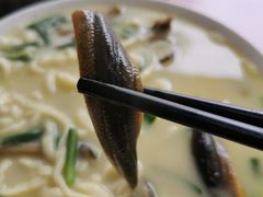 -三百碗宝应长鱼面(板仓街店)