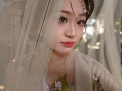 -一揽芳华汉服旗袍体验馆(拙政园店)
