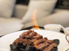 低温谷饲牛排-人间采蜜(海信广场店)