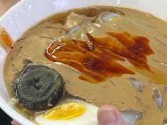 -何老二卤汁凉粉