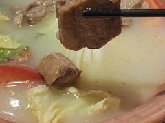 -阿婆情腊排骨火锅(金虹路店)