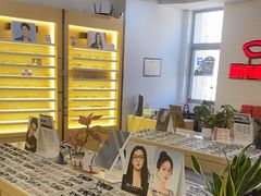 -康利眼镜·蔡司战略合作店(龙泉书房店)