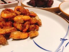 油爆小河虾-屋里厢上海菜馆