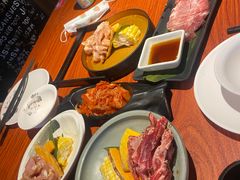 -山之屋炭火烧肉·生啤畅饮(大朗万科中央公园店)