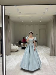 点击看大图 -Renee芮亦婚纱