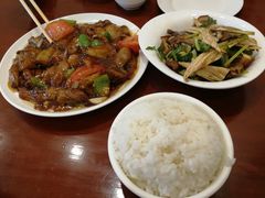 -北平小馆·烤鸭·家常菜(磨房北里店)
