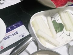 -红鼎豆捞·非遗鲍皇汤火锅(宝丰路店)